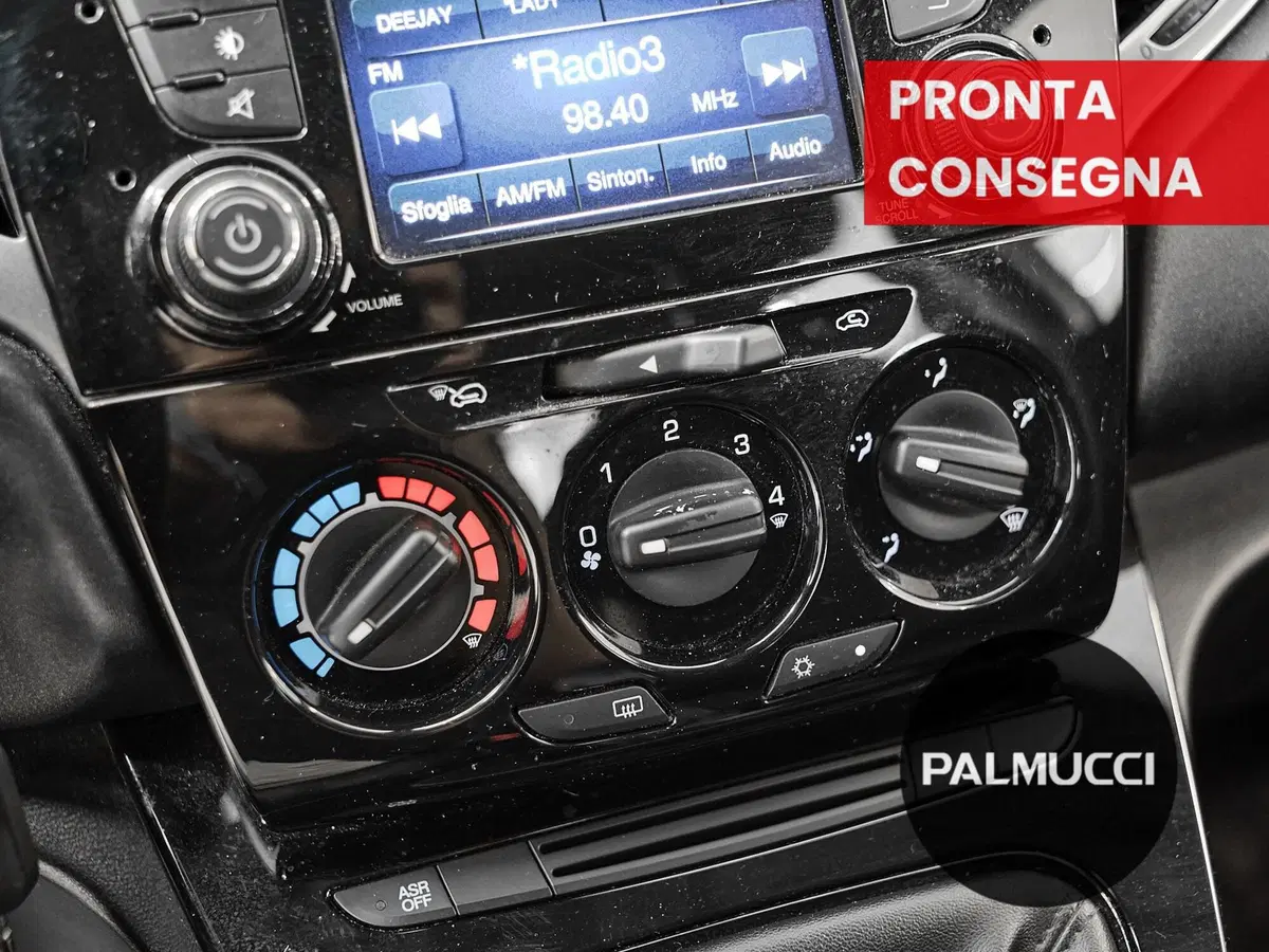 Lancia Ypsilon usata a Prato (16)