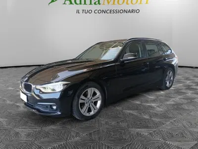 BMW Serie 3 Touring 320d  Business Advantage del 2019 usata a Pordenone