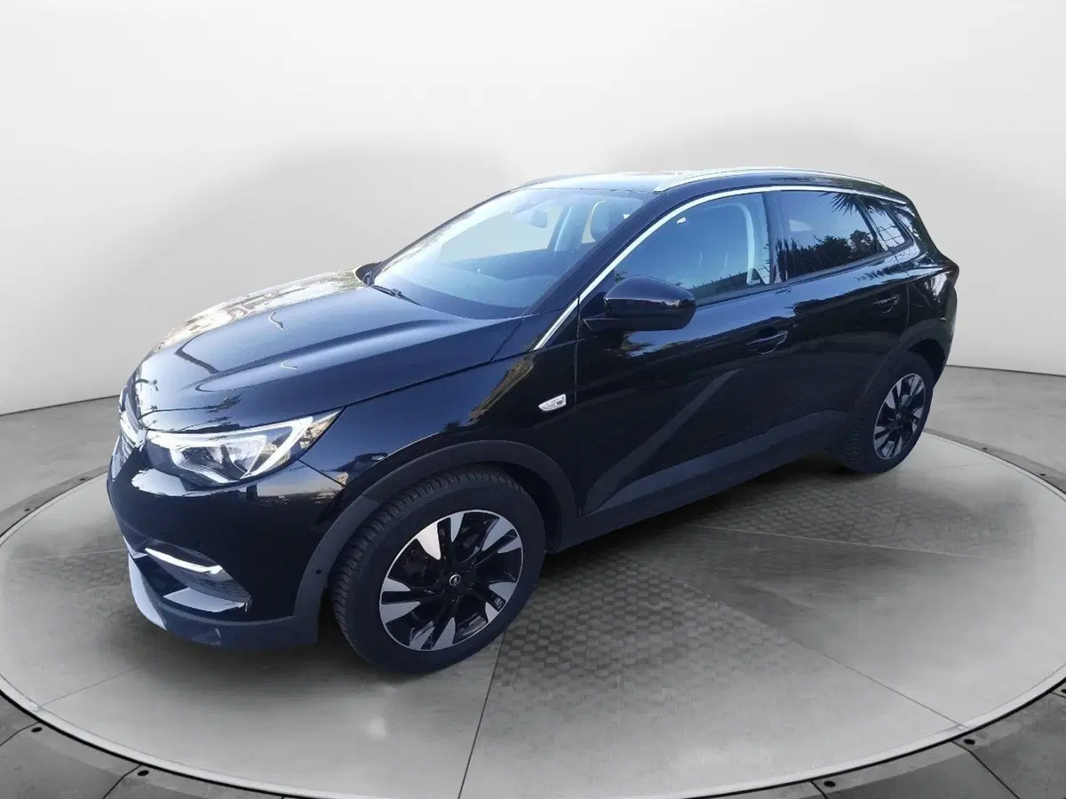 Opel Grandland X usata a Brindisi