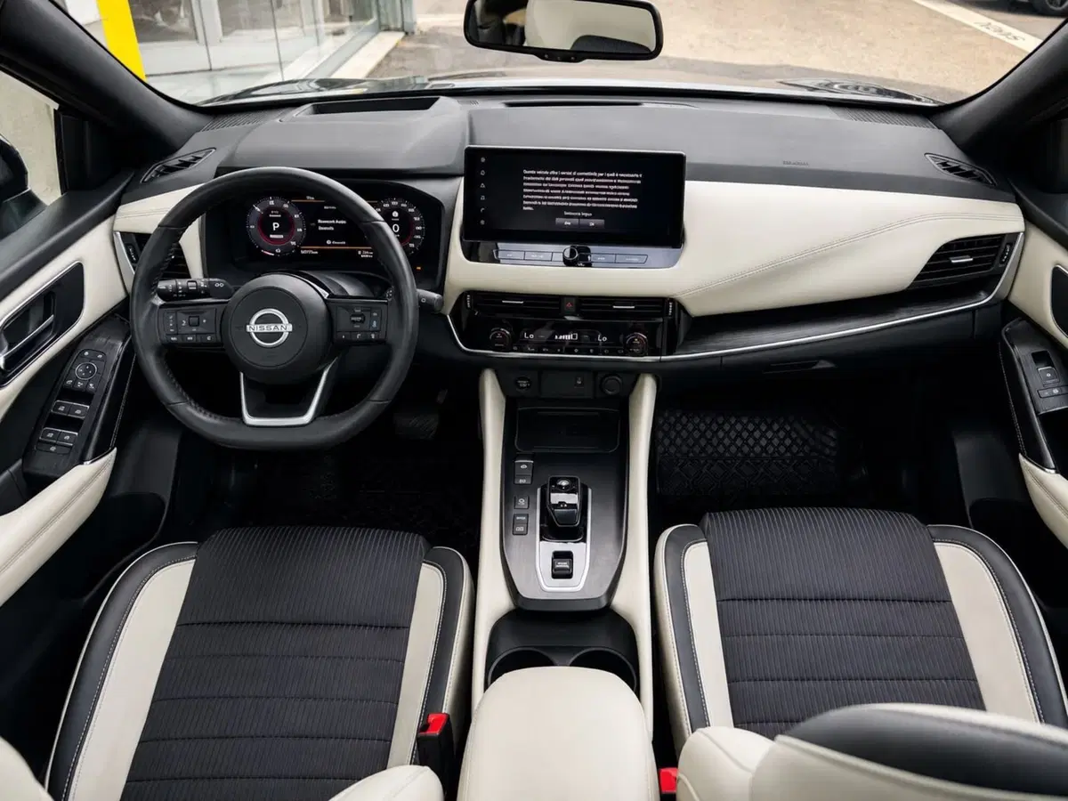 Nissan Qashqai usata a Rimini (9)