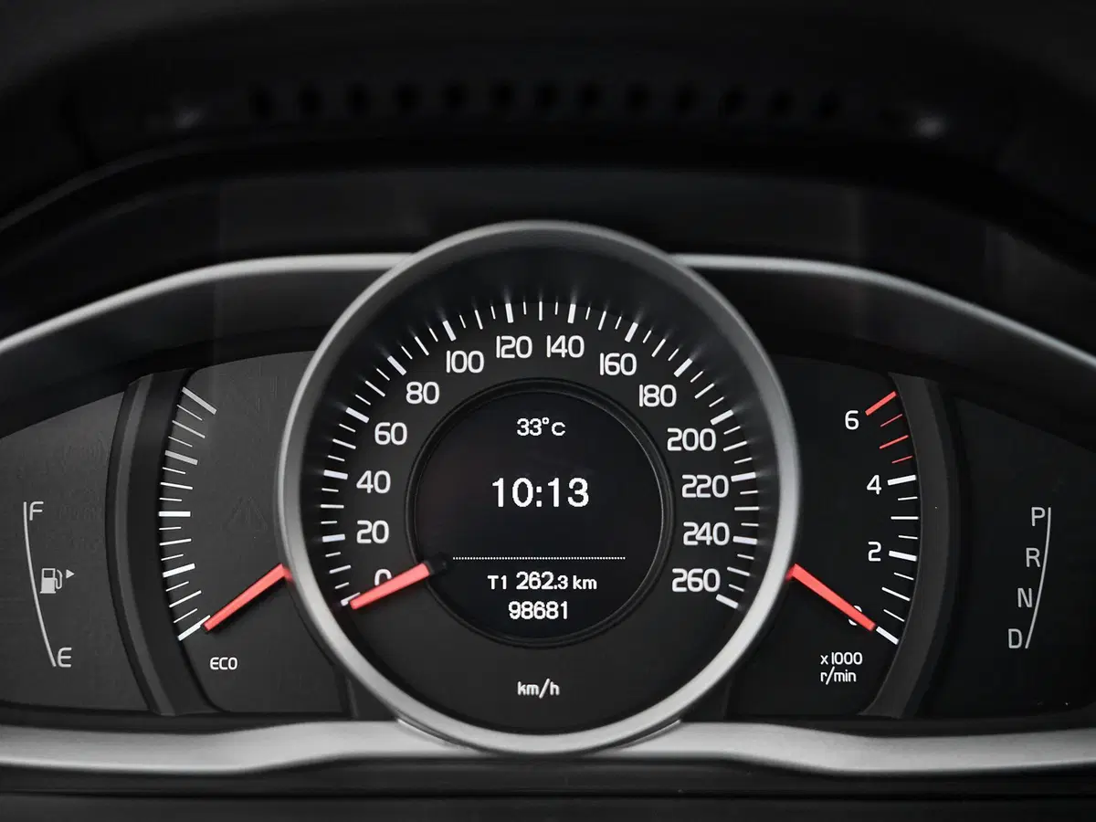 Volvo V60 usata a Prato (12)