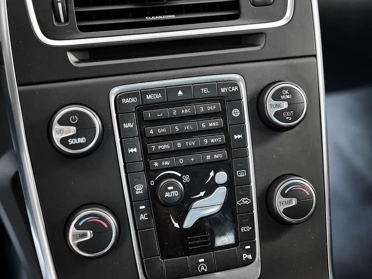 Volvo V60 usata a Prato (16)