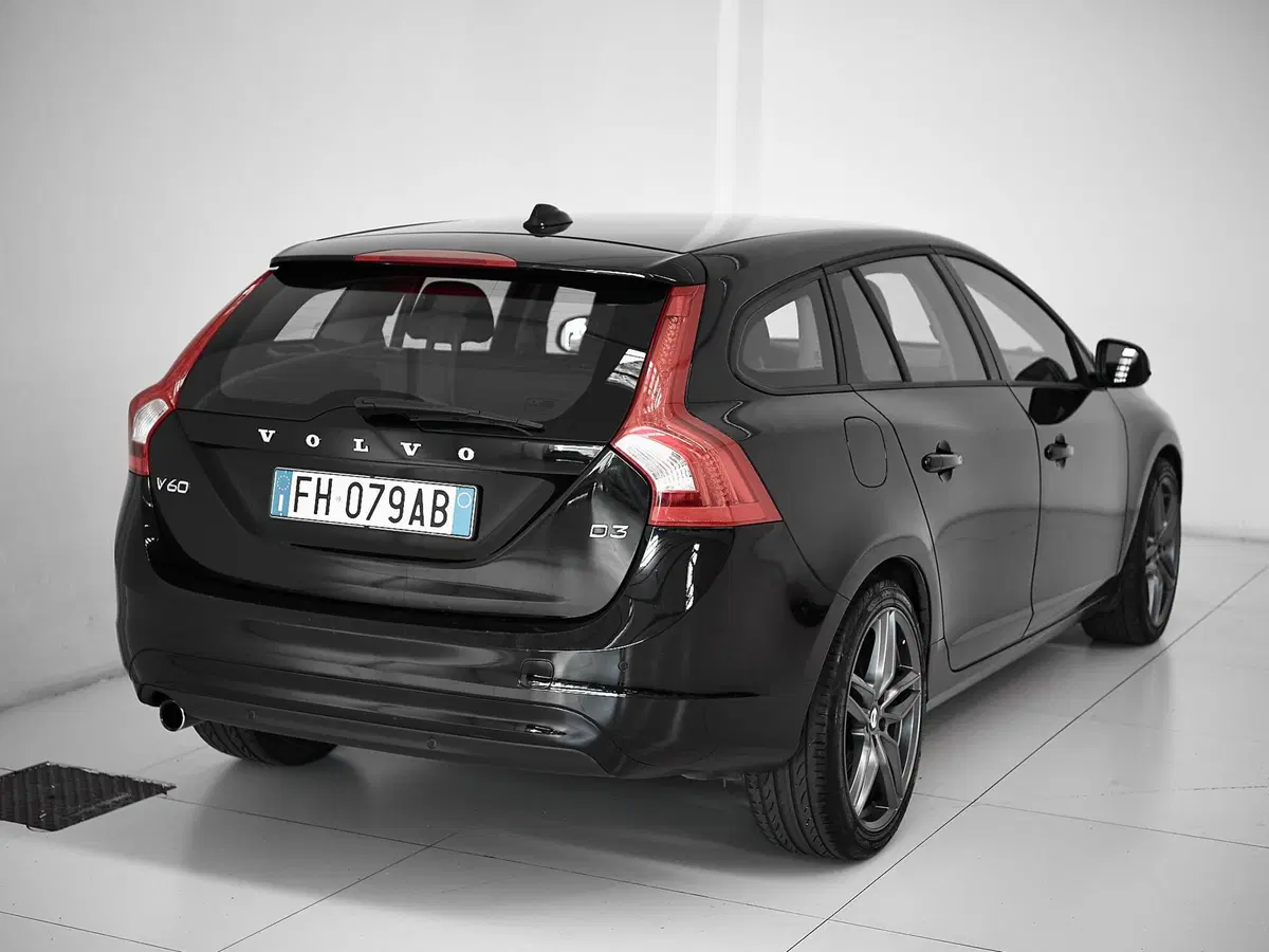 Volvo V60 usata a Prato (8)