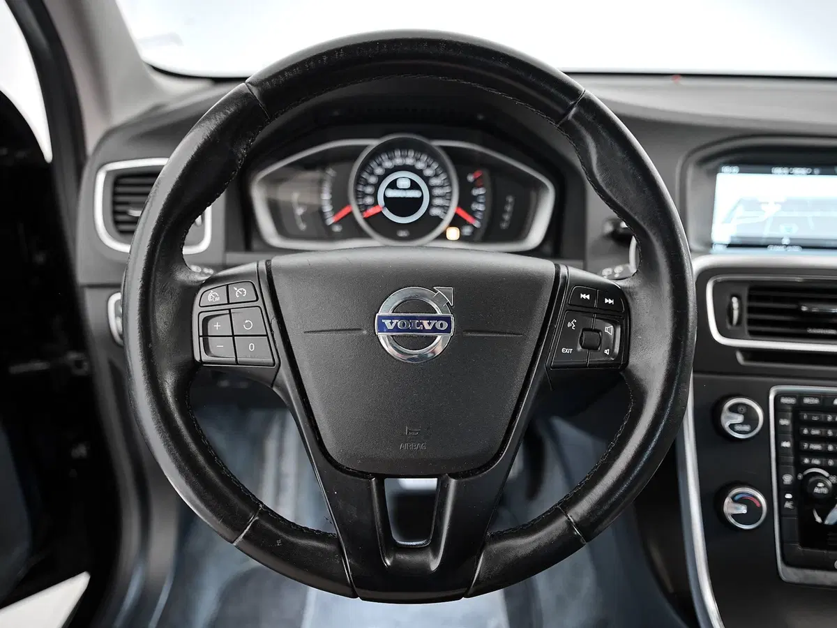 Volvo V60 usata a Prato (9)