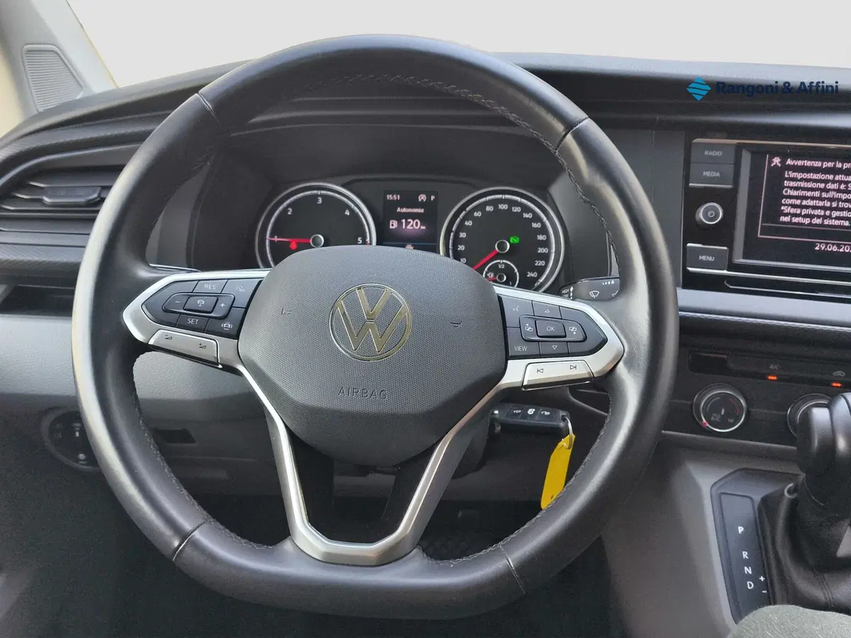 Volkswagen Veicoli Commerciali T6.1 usata a Brescia (9)
