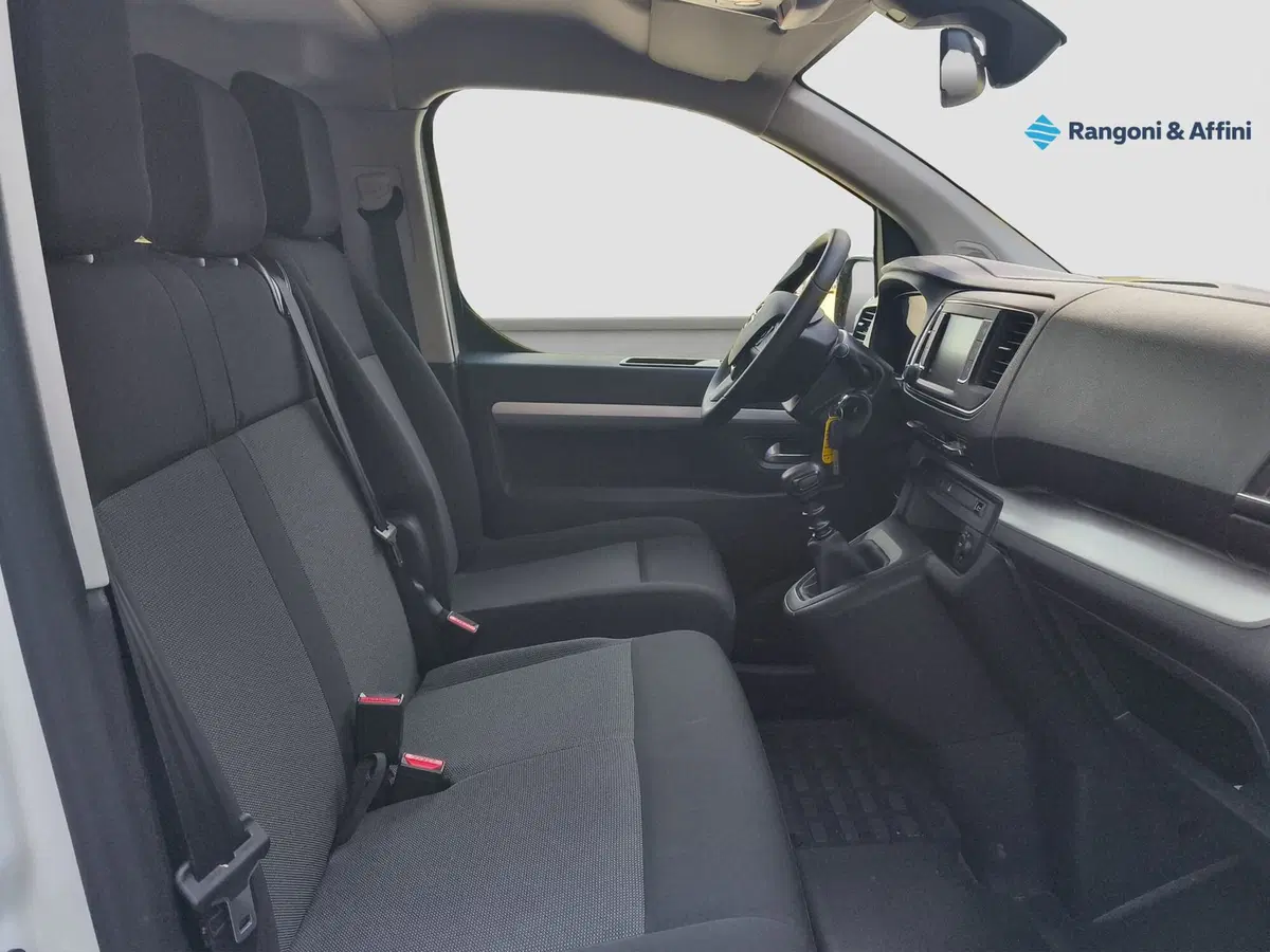 Opel Zafira Life usata a Brescia (10)