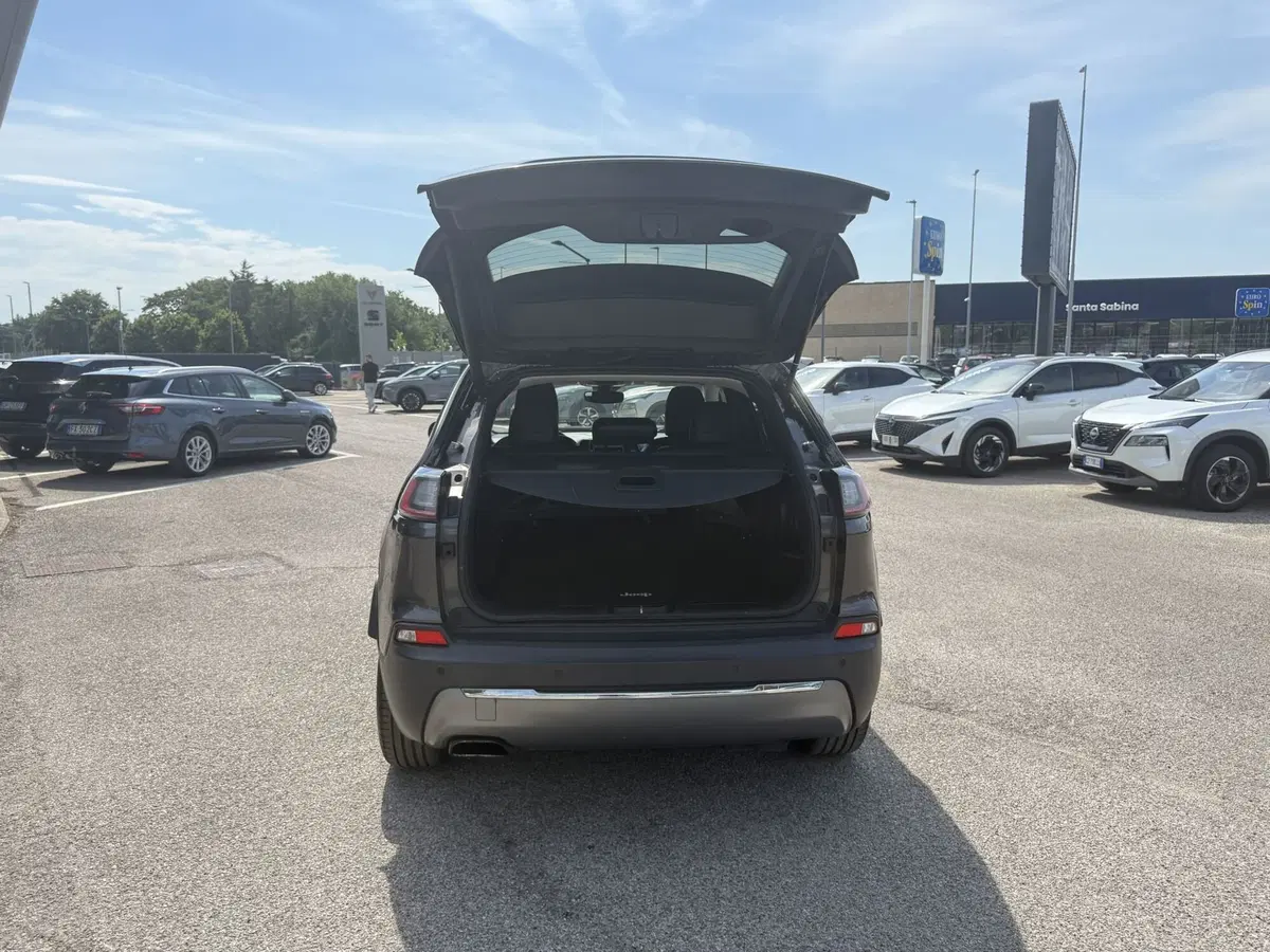 Jeep Cherokee usata a Perugia (16)