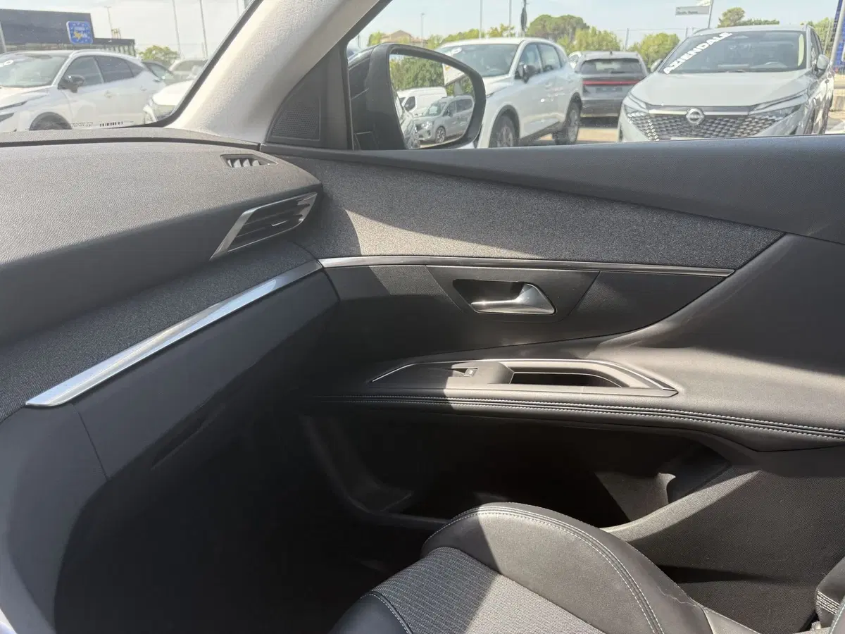 Peugeot 3008 usata a Perugia (20)