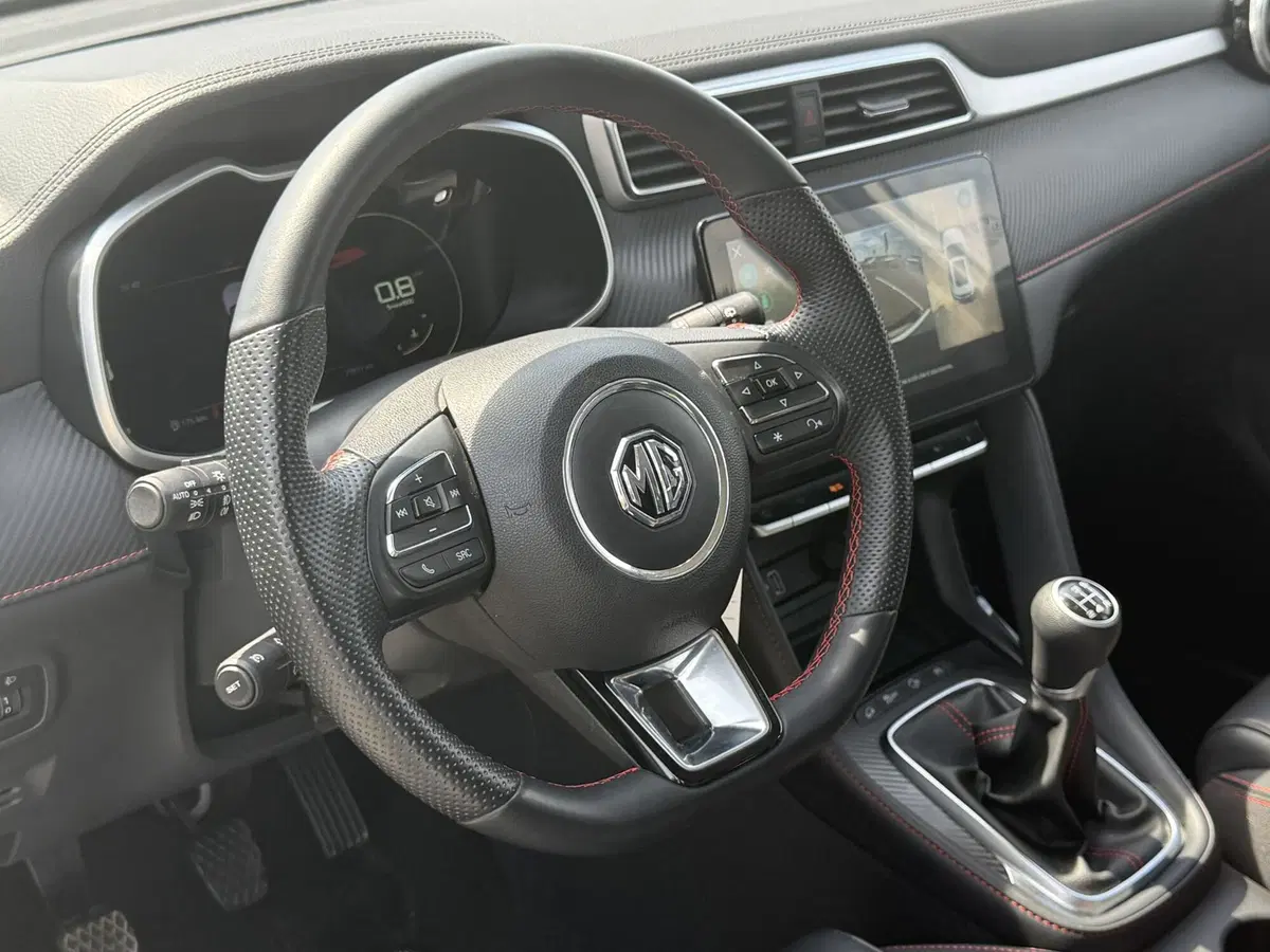Mg ZS usata a Perugia (17)