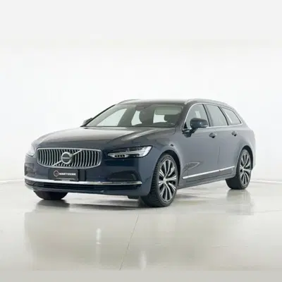 Volvo V90 B4 (d) AWD automatico Plus Bright del 2022 usata a Bastia Umbra