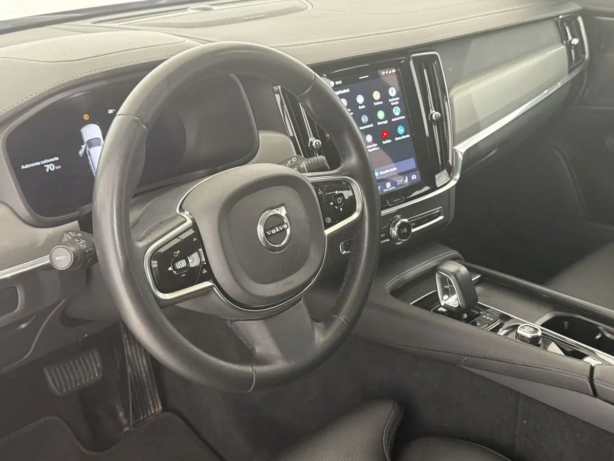 Volvo V90 usata a Perugia (19)