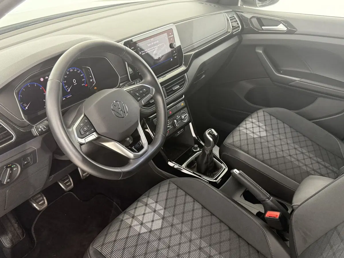 Volkswagen T-Cross usata a Perugia (18)