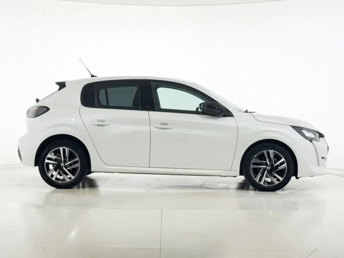 Peugeot 208 usata a Perugia (6)