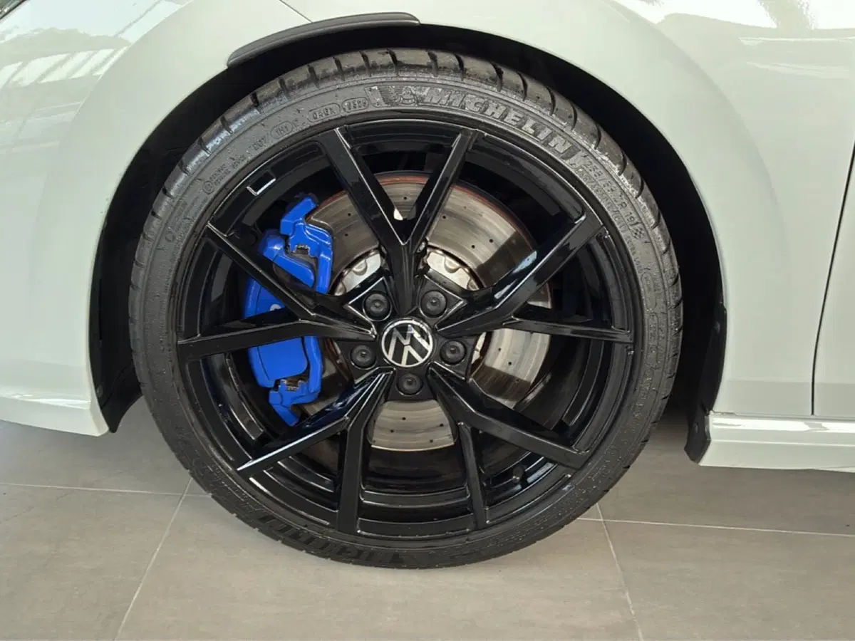 Volkswagen Golf usata a Varese (7)