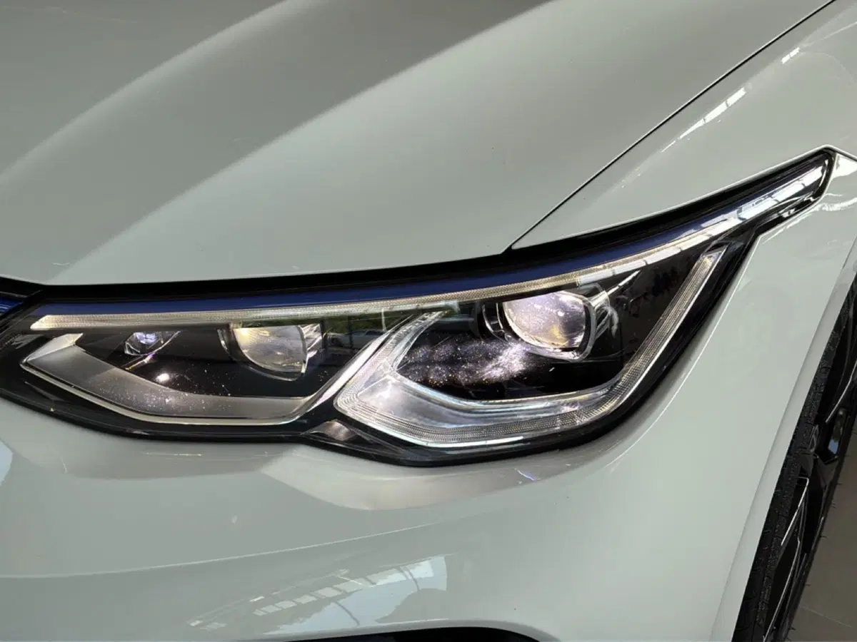 Volkswagen Golf usata a Varese (8)