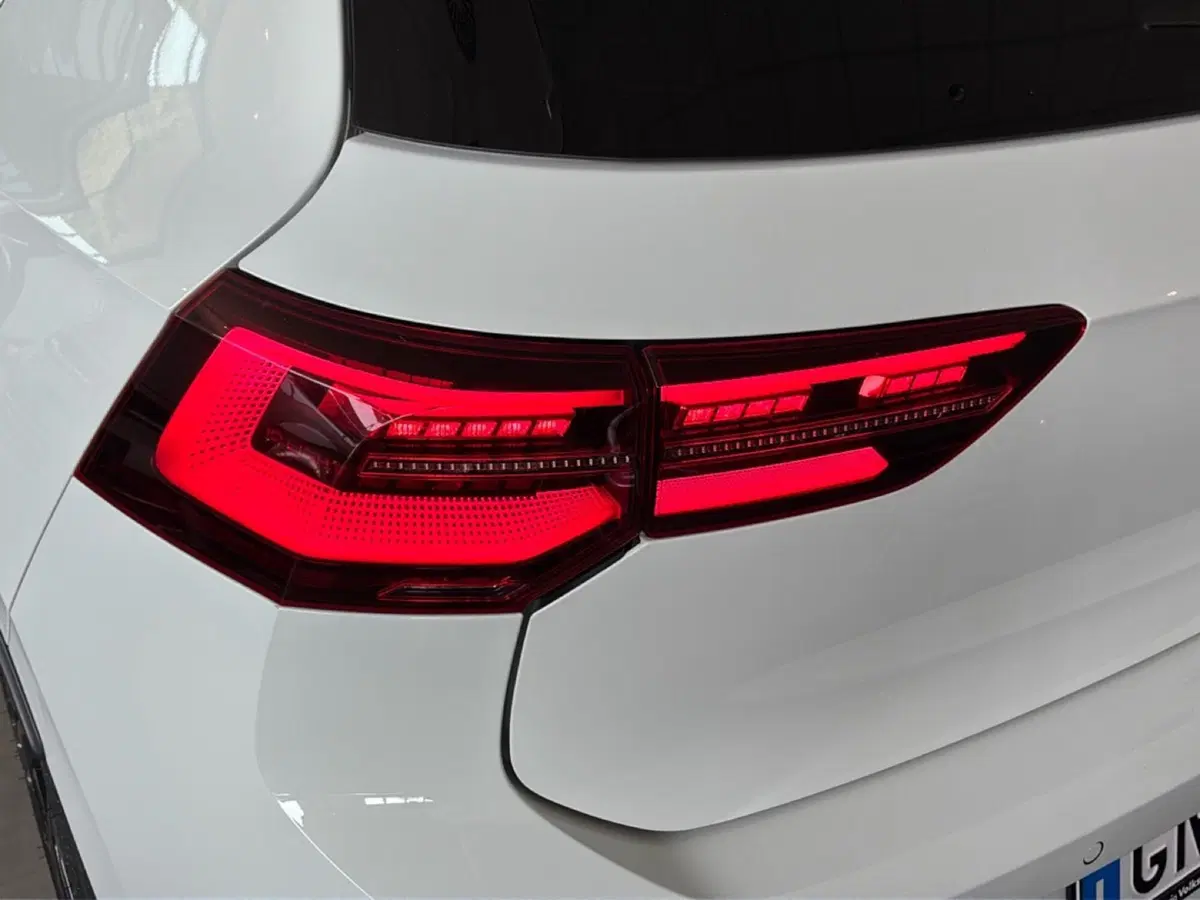 Volkswagen Golf usata a Varese (9)