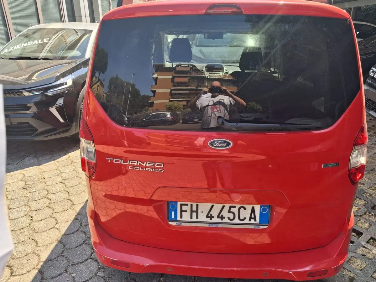 Ford Tourneo Courier usata a Firenze (4)