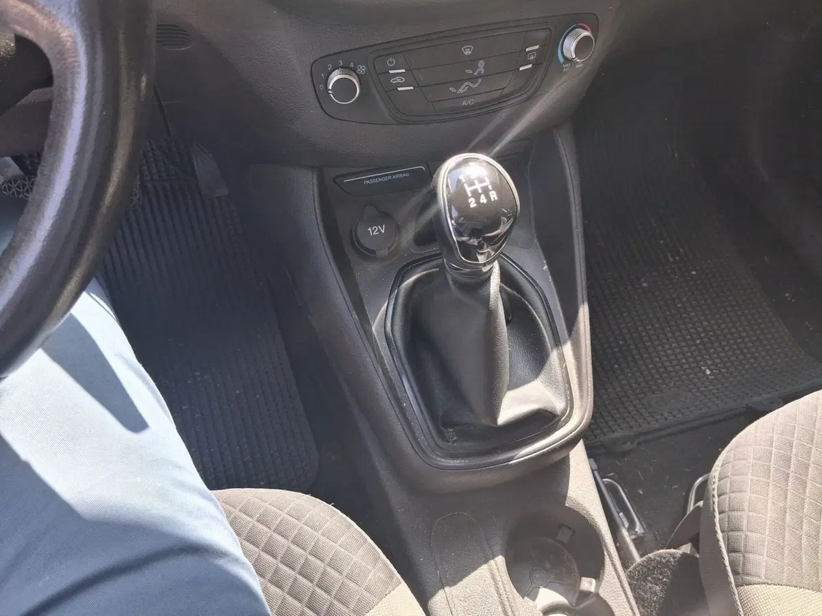 Ford Tourneo Courier usata a Firenze (9)