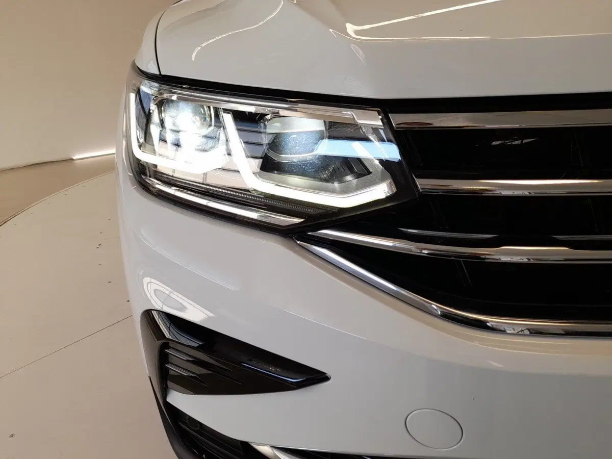 Volkswagen Tiguan usata a Bologna (8)
