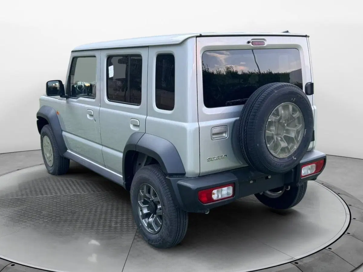 Suzuki Jimny nuova a Salerno (3)