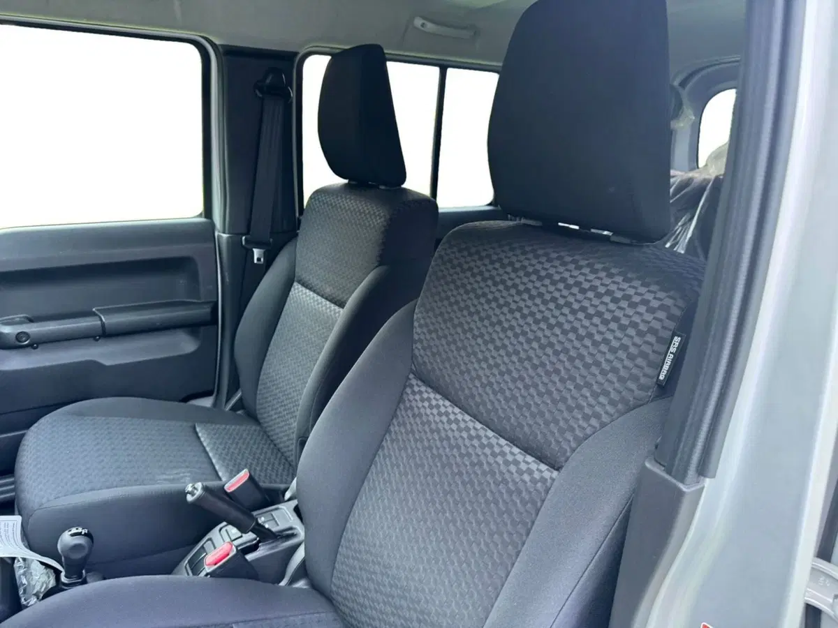 Suzuki Jimny nuova a Salerno (6)
