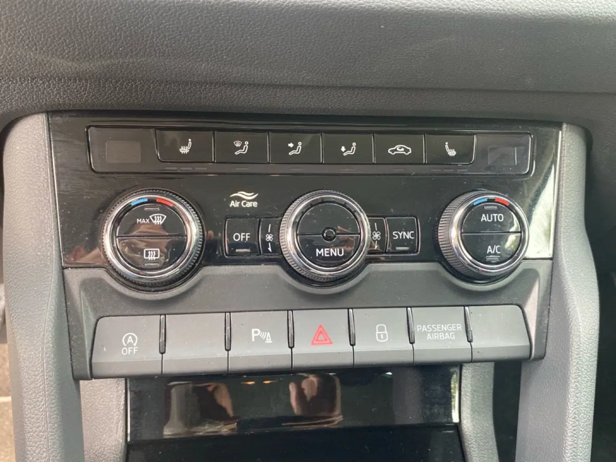 Skoda Karoq usata a Catanzaro (15)