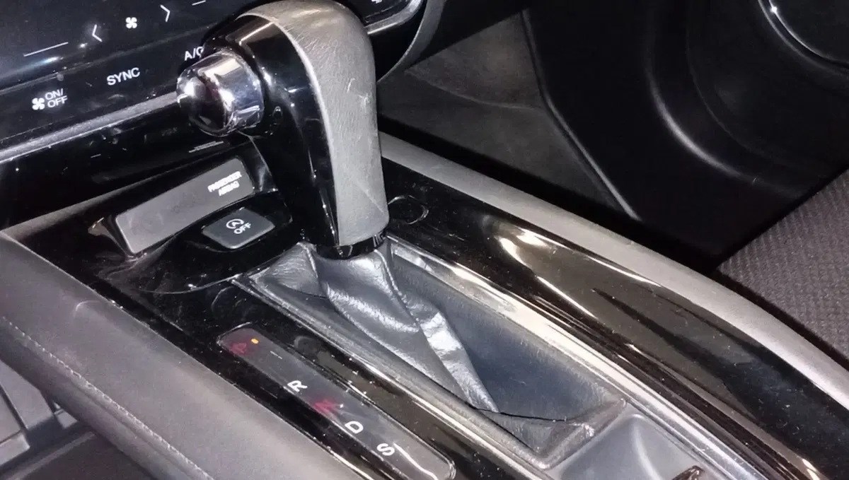 Honda HR-V usata a Rimini (16)