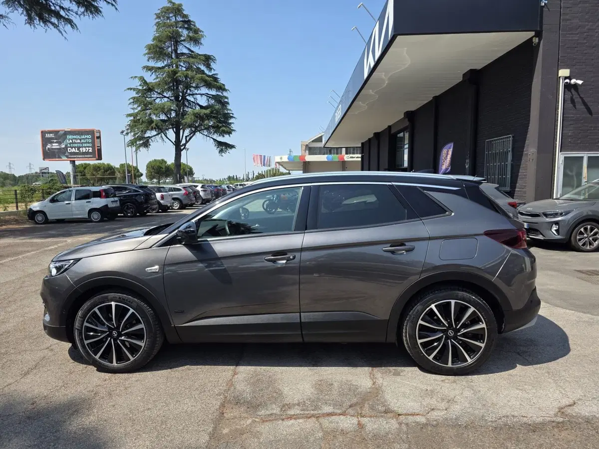 Opel Grandland X usata a Rimini (8)