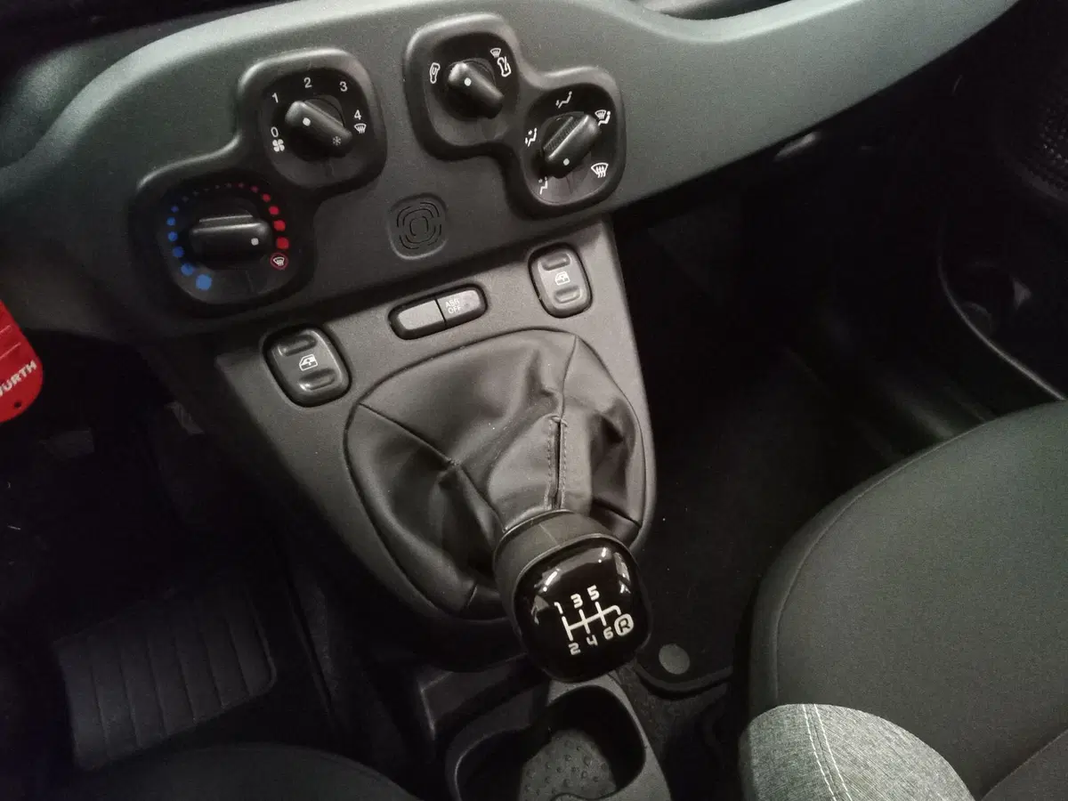 Fiat Panda Cross usata a Rimini (8)