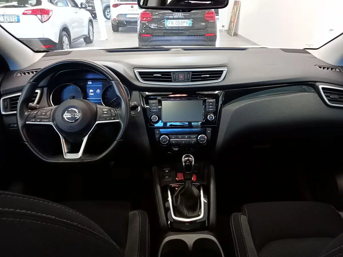 Nissan Qashqai usata a Rimini (6)