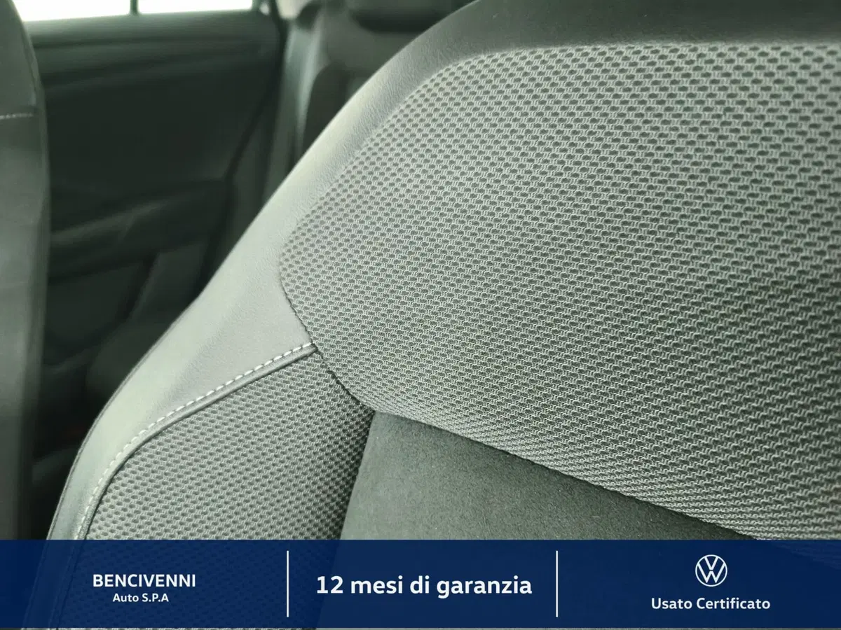 Volkswagen T-Roc usata a Catanzaro (18)