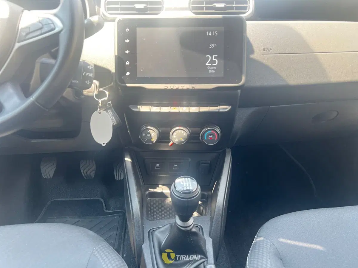 Dacia Duster usata a Milano (14)