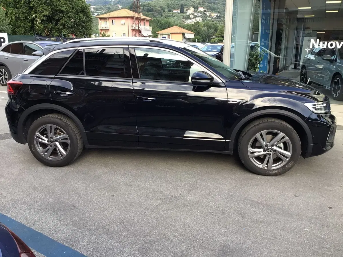 Volkswagen T-Roc usata a Genova (4)