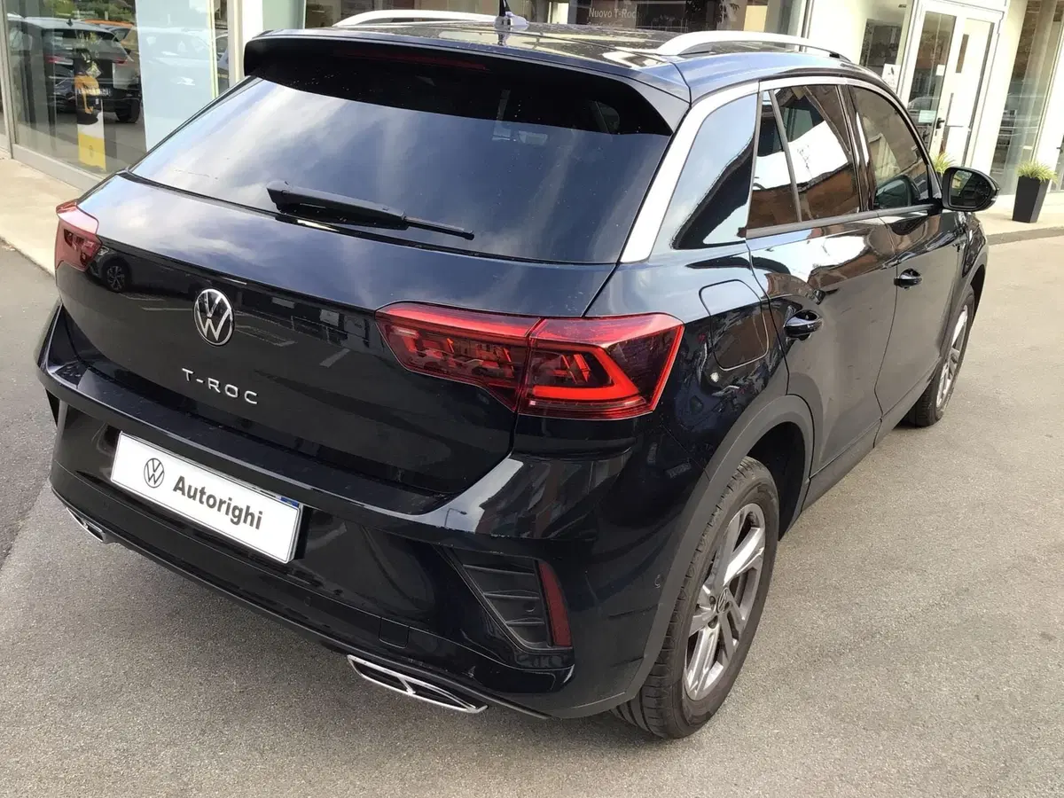 Volkswagen T-Roc usata a Genova (5)