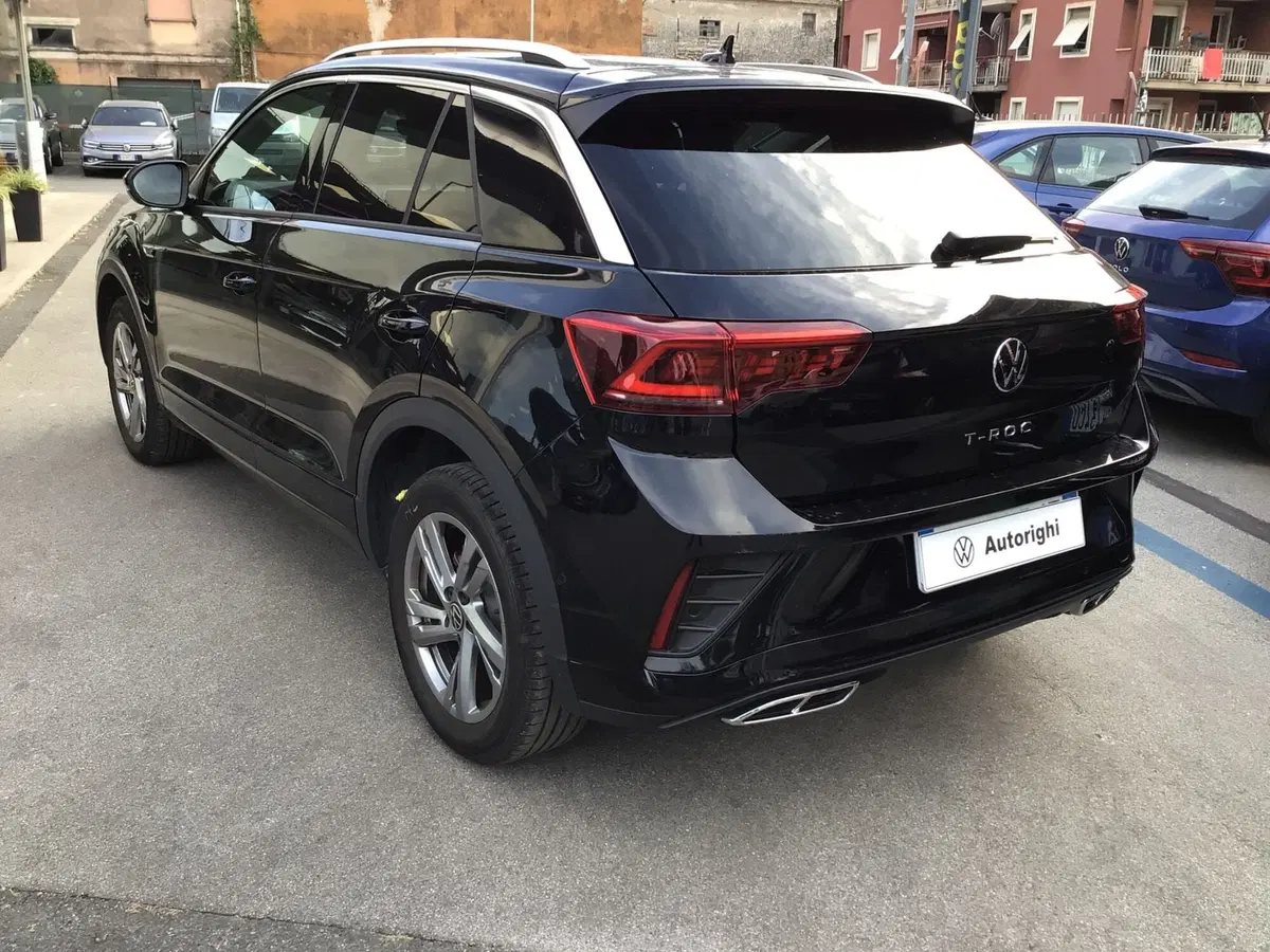 Volkswagen T-Roc usata a Genova (7)