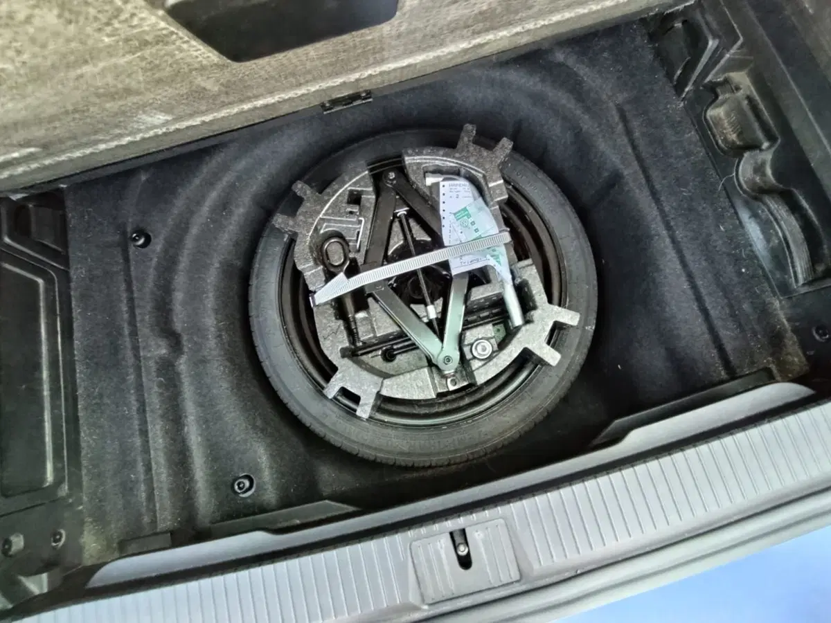 Volkswagen Passat Variant usata a Massa-Carrara (15)