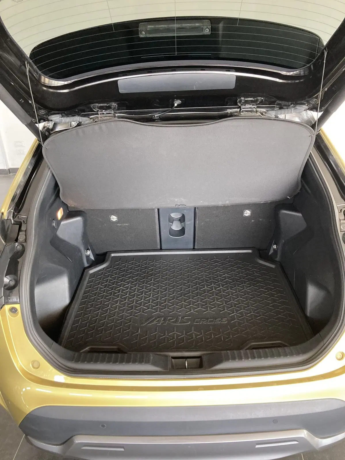 Toyota Yaris Cross usata a Foggia (11)