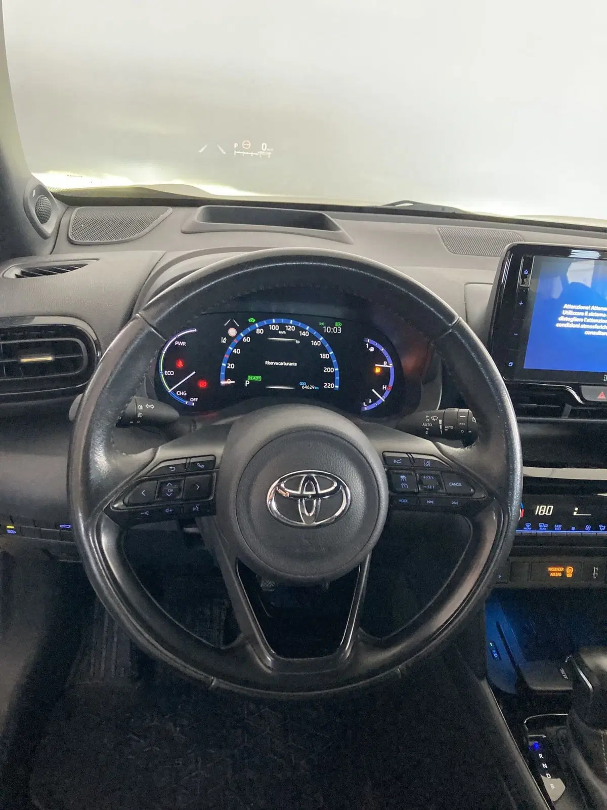 Toyota Yaris Cross usata a Foggia (13)