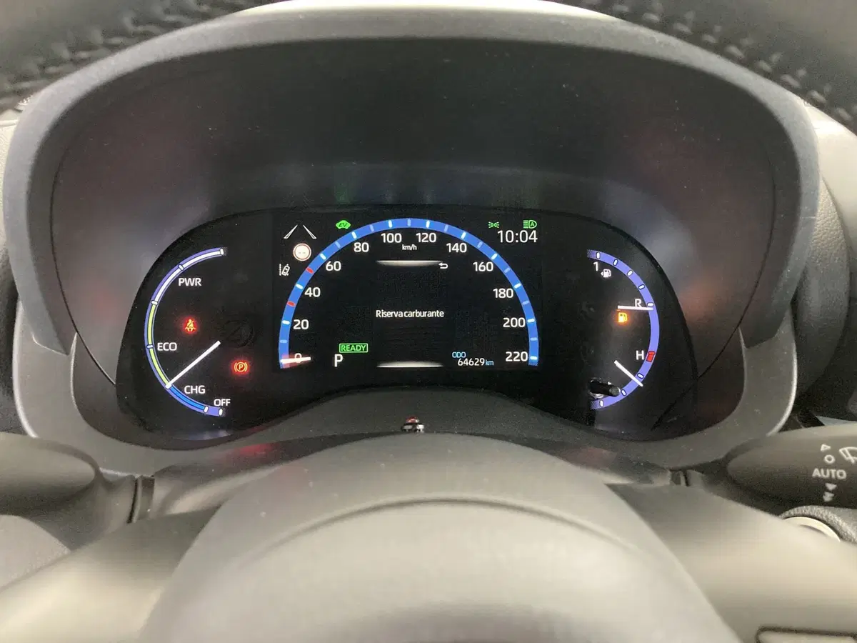 Toyota Yaris Cross usata a Foggia (14)