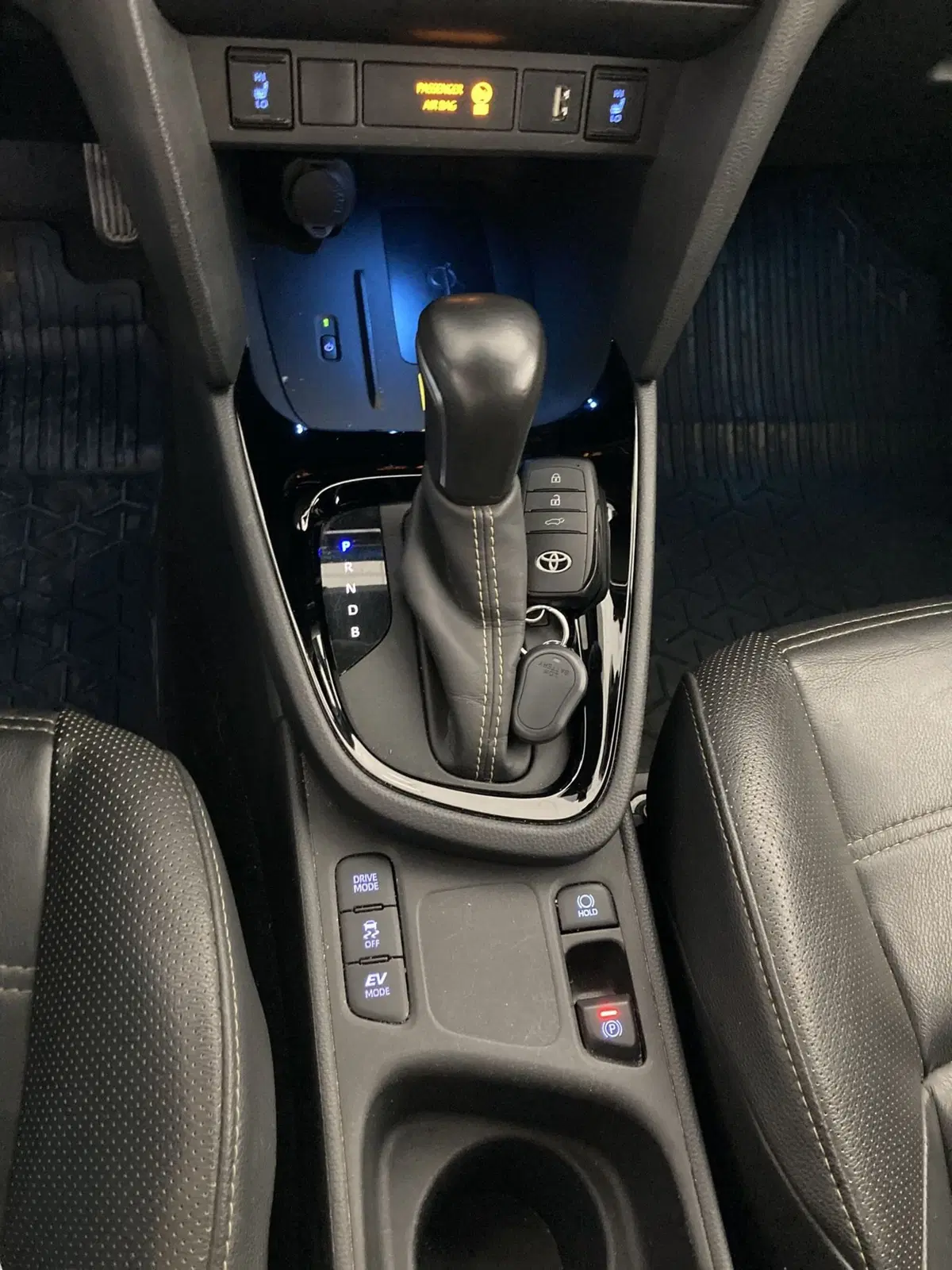 Toyota Yaris Cross usata a Foggia (17)