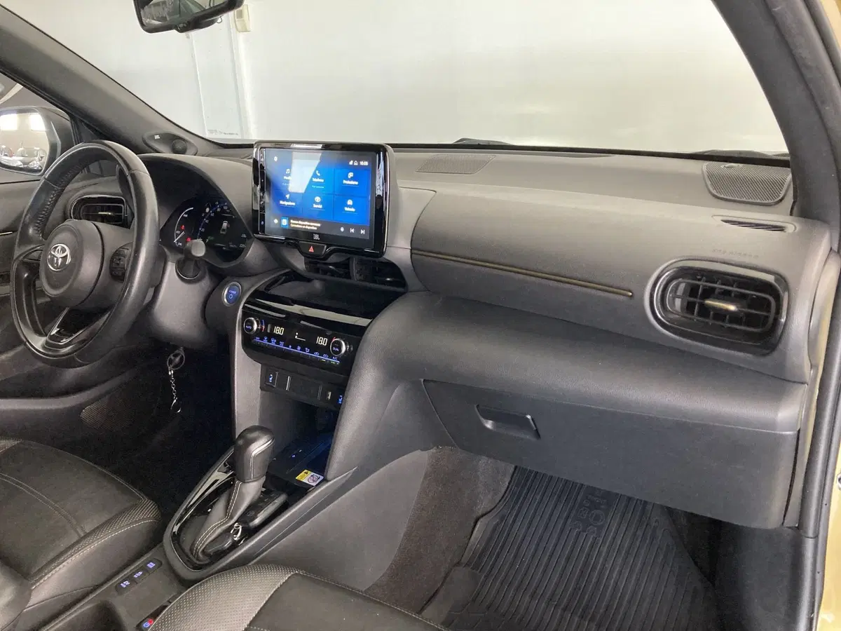 Toyota Yaris Cross usata a Foggia (20)