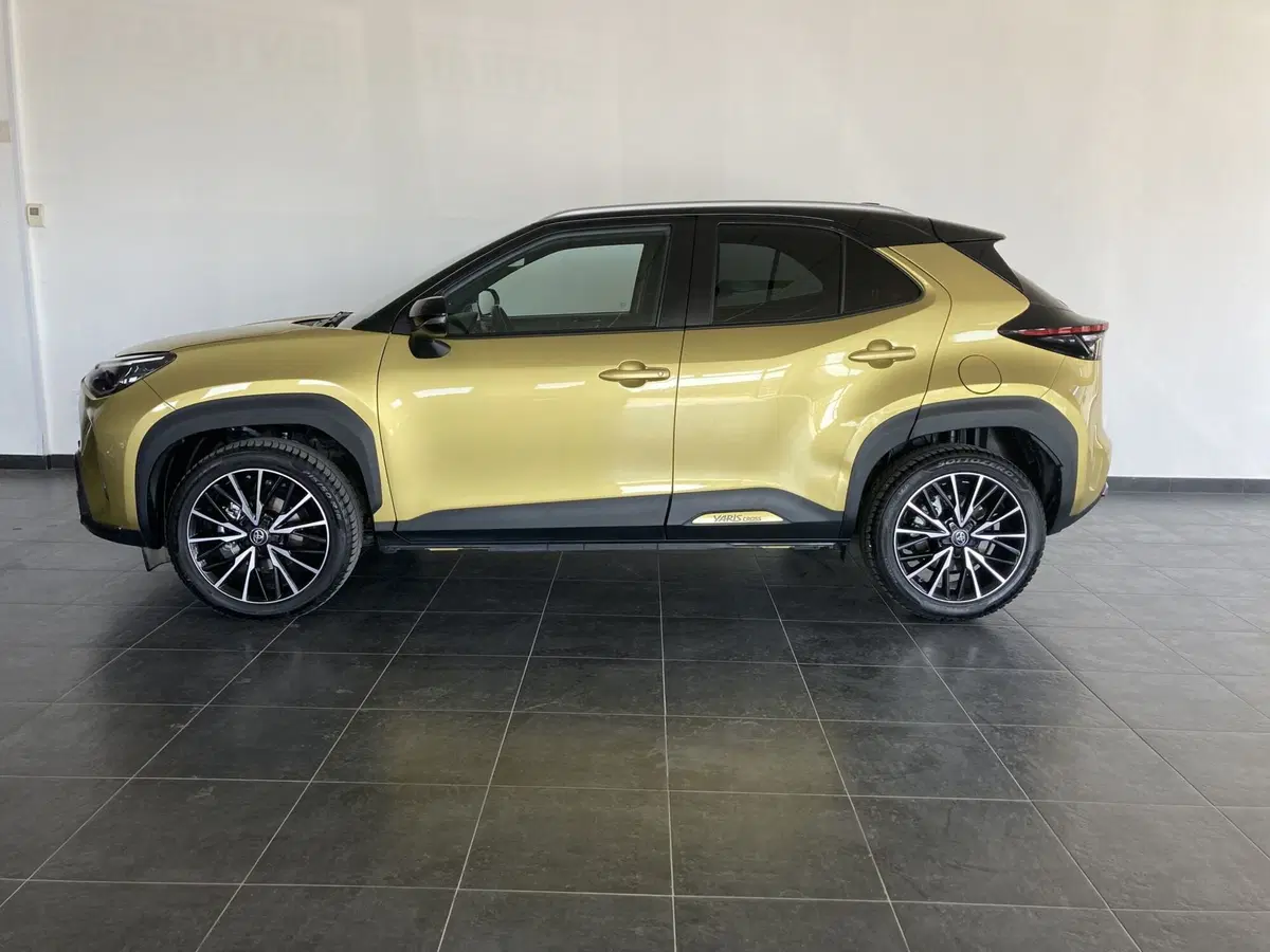 Toyota Yaris Cross usata a Foggia (5)