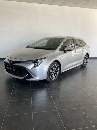 Toyota Corolla Touring Sports 2.0 Hybrid Style del 2020 usata a San Severo