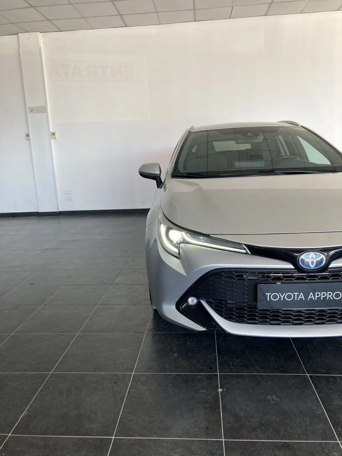 Toyota Corolla Touring Sports usata a Foggia (3)
