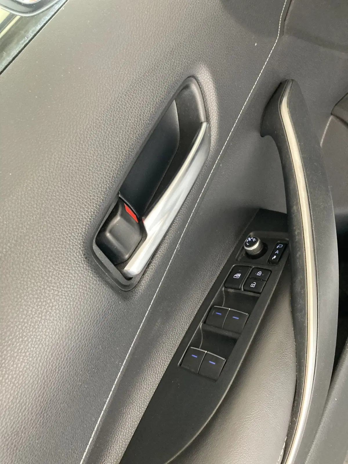 Toyota Corolla Touring Sports usata a Foggia (7)