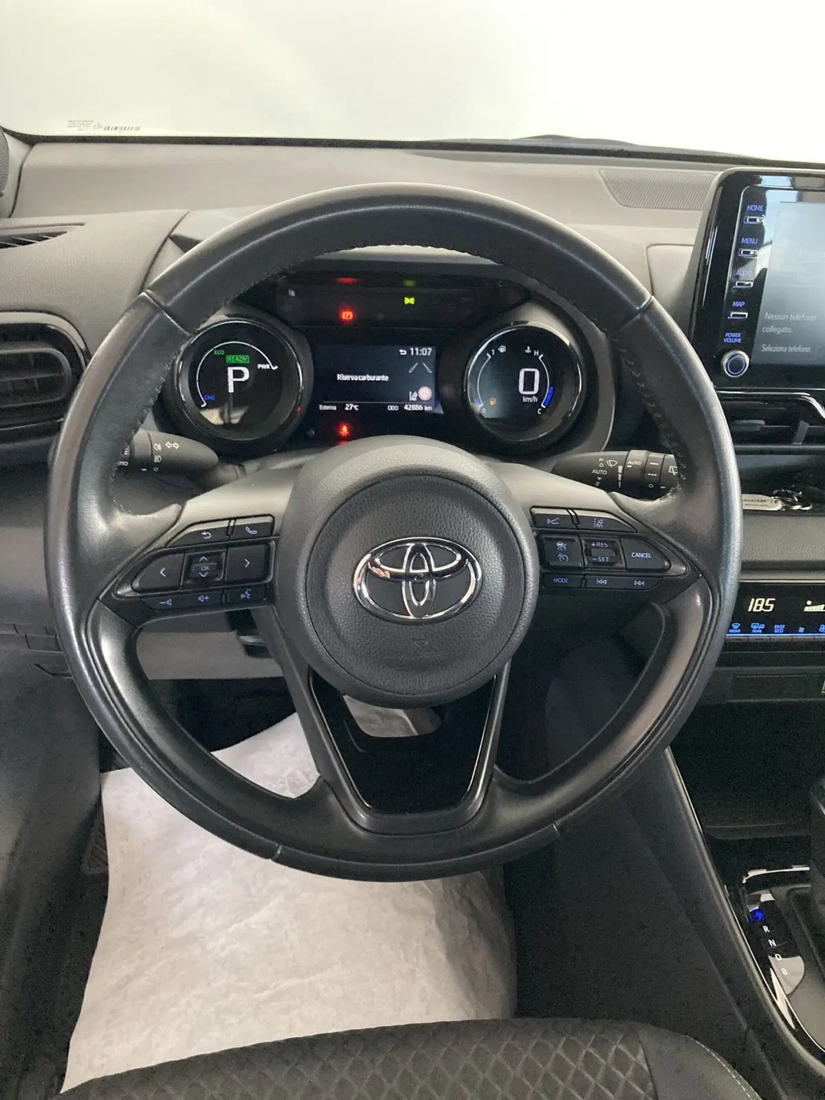 Toyota Yaris usata a Foggia (12)