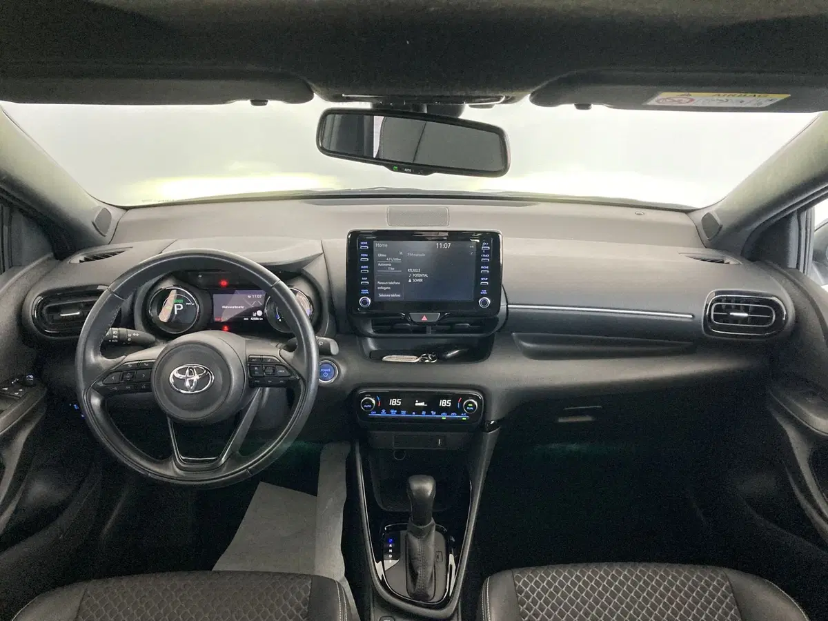 Toyota Yaris usata a Foggia (17)