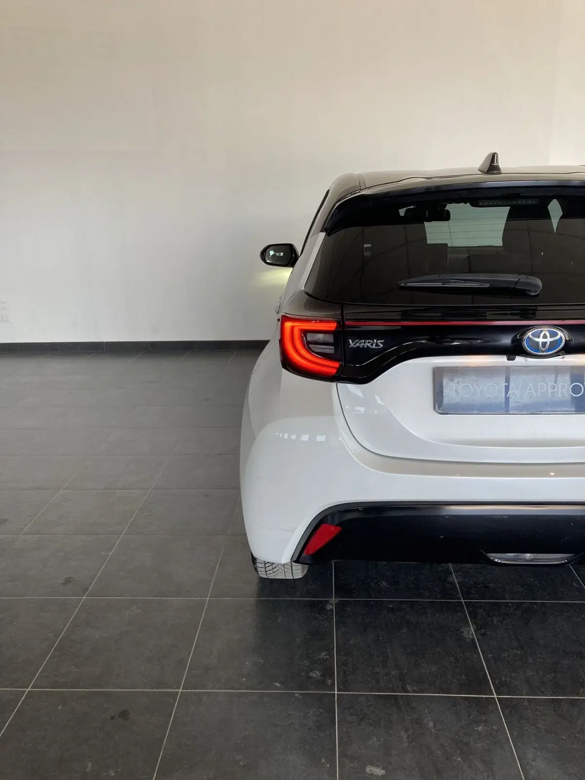 Toyota Yaris usata a Foggia (9)