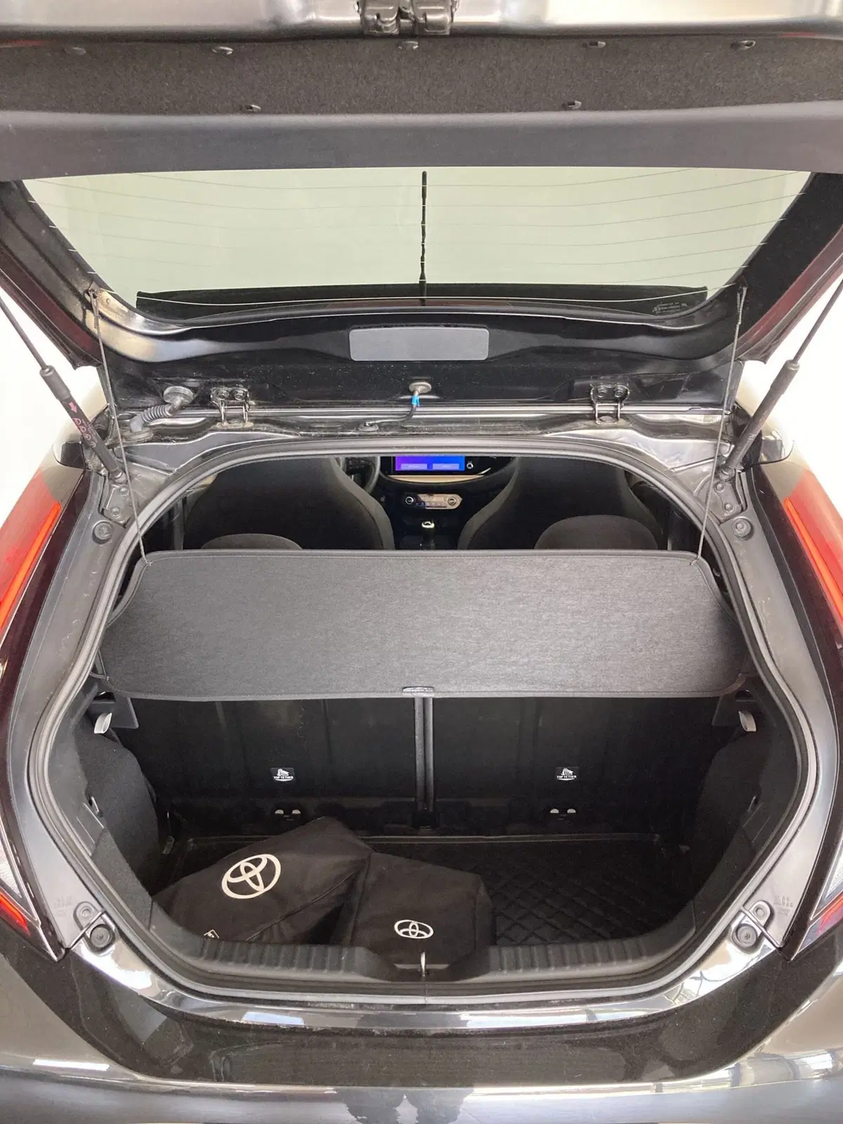 Toyota Aygo X usata a Foggia (9)