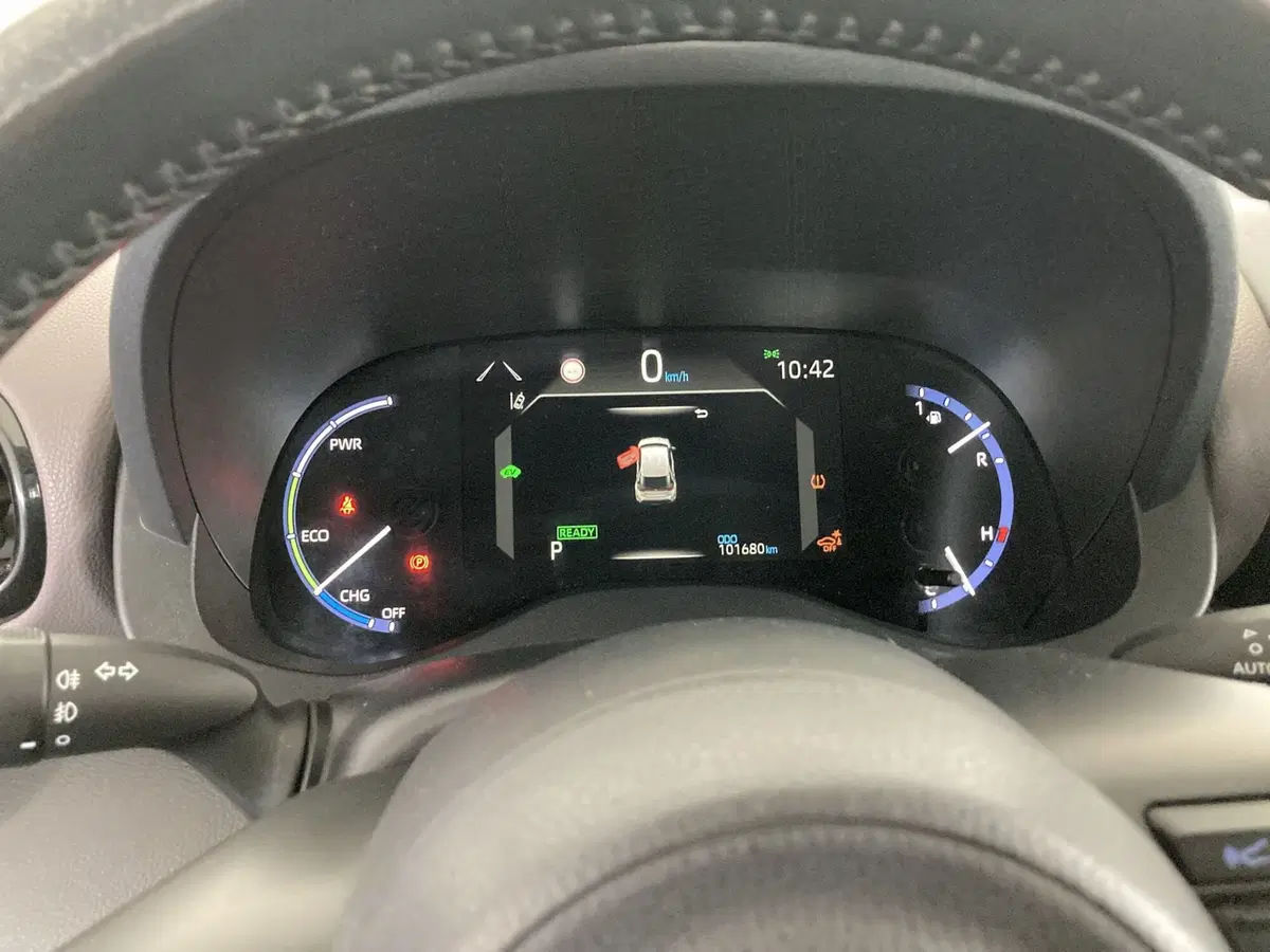 Toyota Yaris Cross usata a Foggia (14)